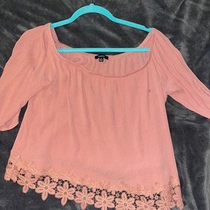 Pink quarter top